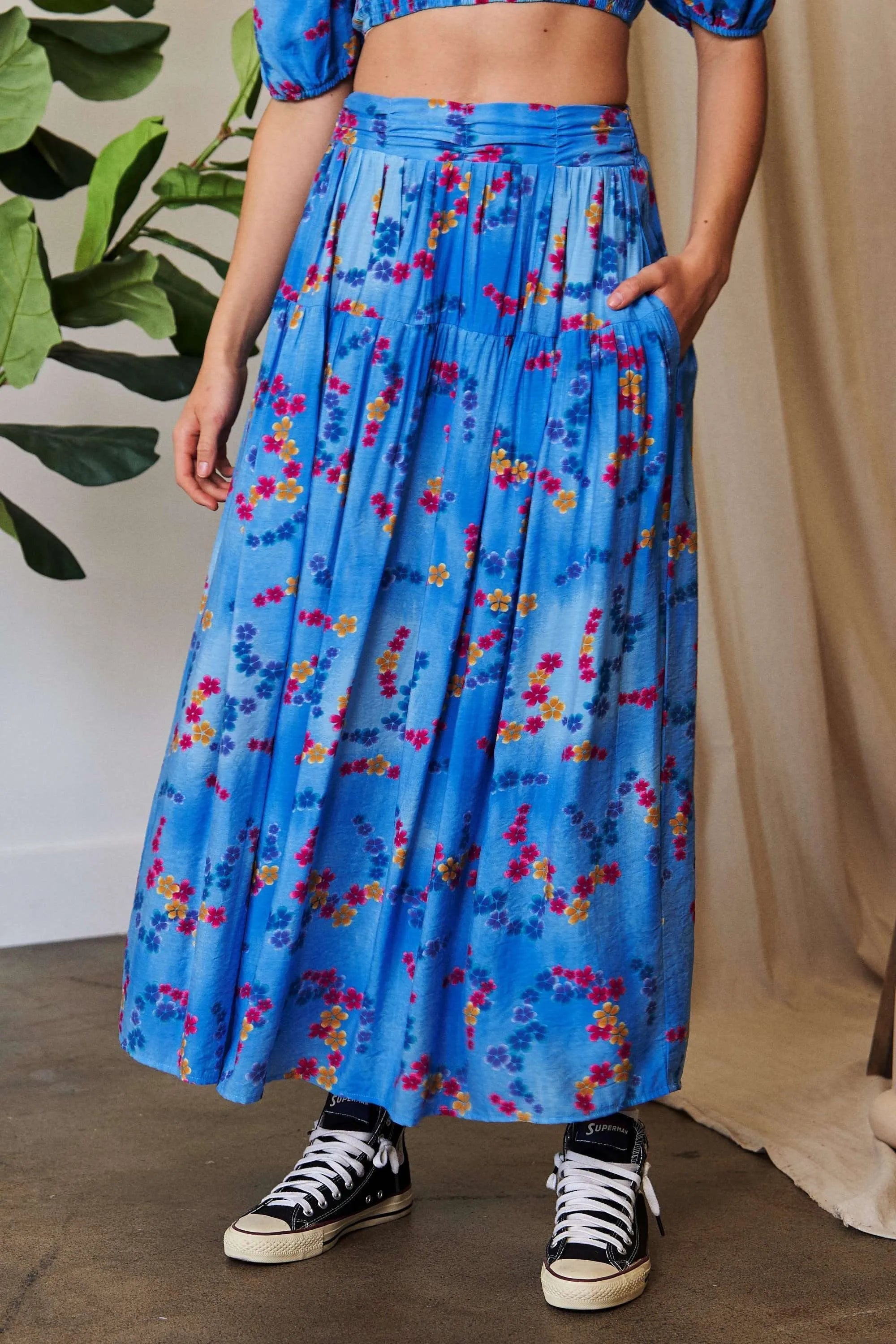 Davi & Dani Davi & Dani Printed Smocking Waistband Ruffled Maxi Skirt