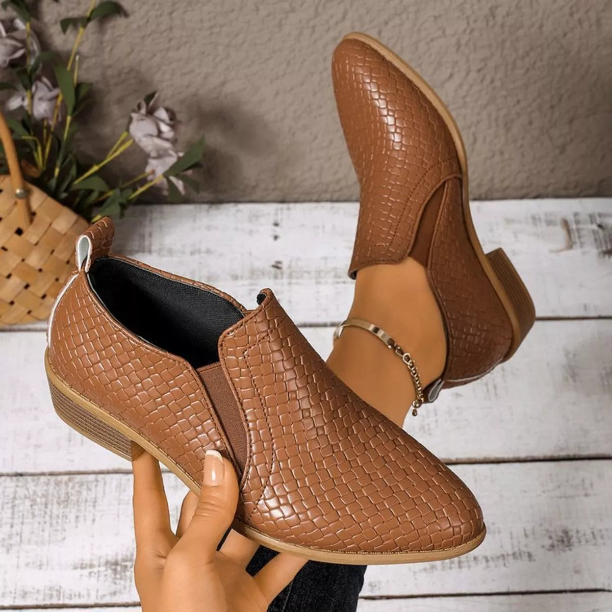 Beige point toe block heels ankle boots heel detail