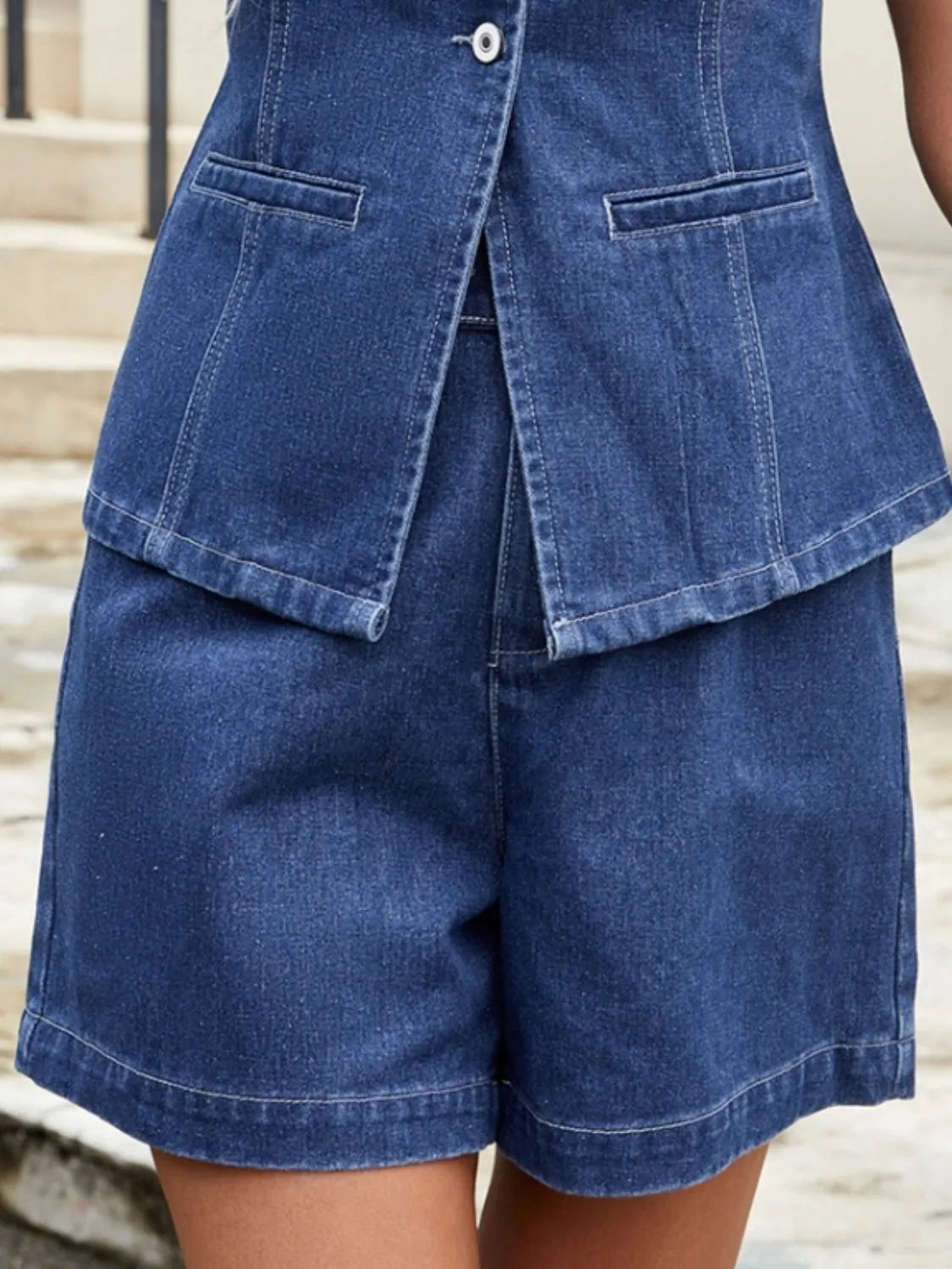 High-Waisted Denim Shorts Dark Blue - Fashorio