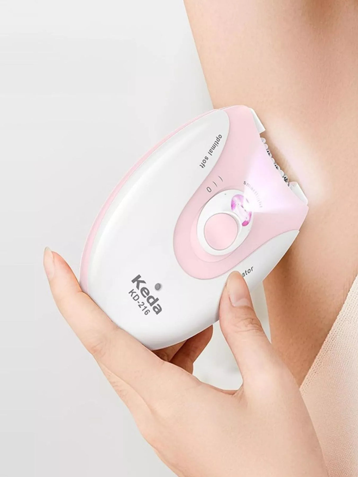 Portable USB rechargeable hair removal epilator in pink