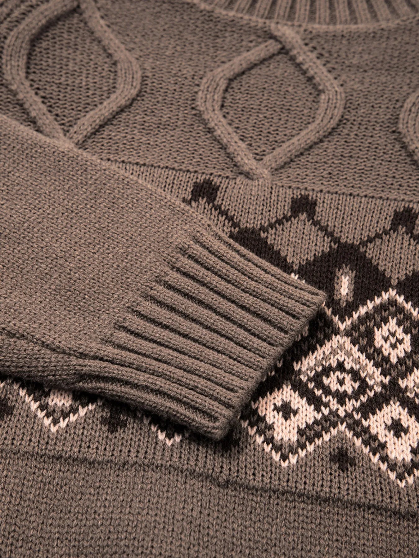 Geometric Round Neck Long Sleeve Sweater - Fashorio