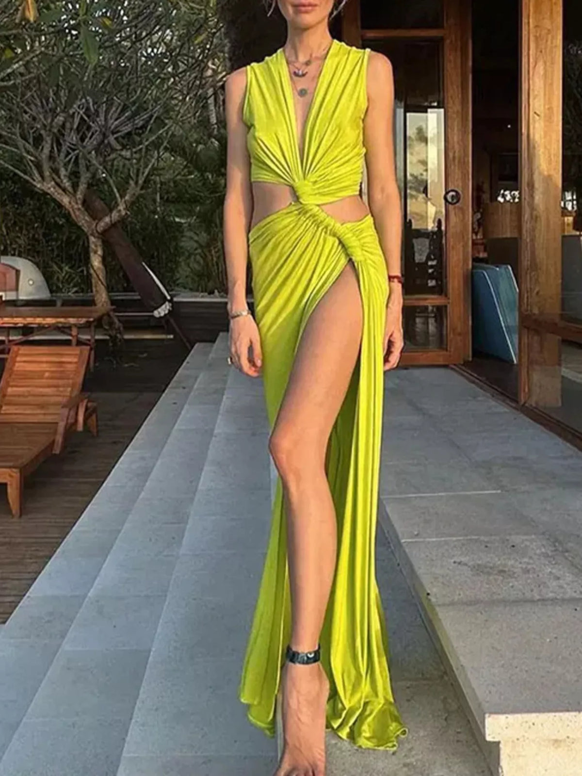 High leg slit detail on the maxi dress