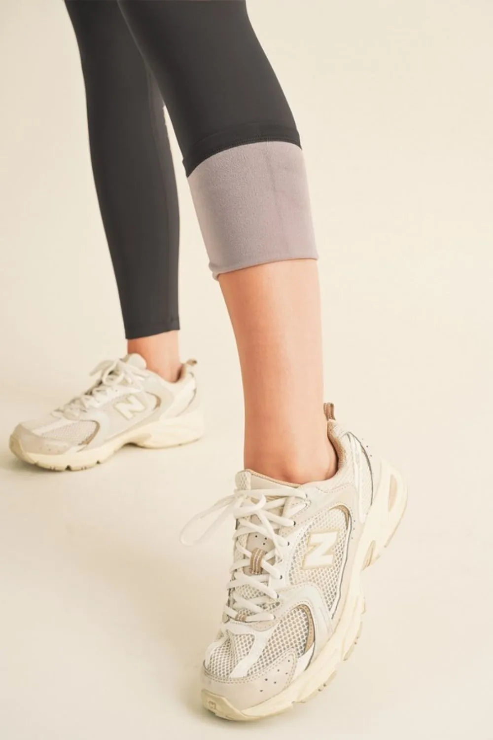 Yelete Full Size Fleece Lined High Waisted Leggings - Fashorio