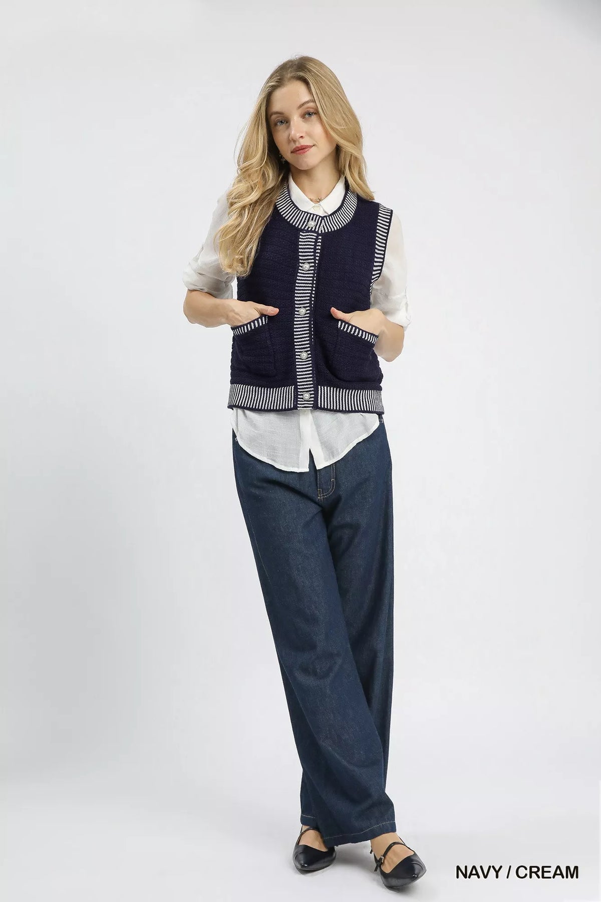 Contrast Stripe Trim Button Down Sweater Vest in Navy and Cream detail