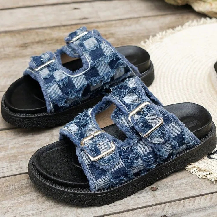 Checkered flat sandals buckle strap detail