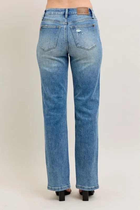 Judy Blue vintage wash straight jeans styled outfit