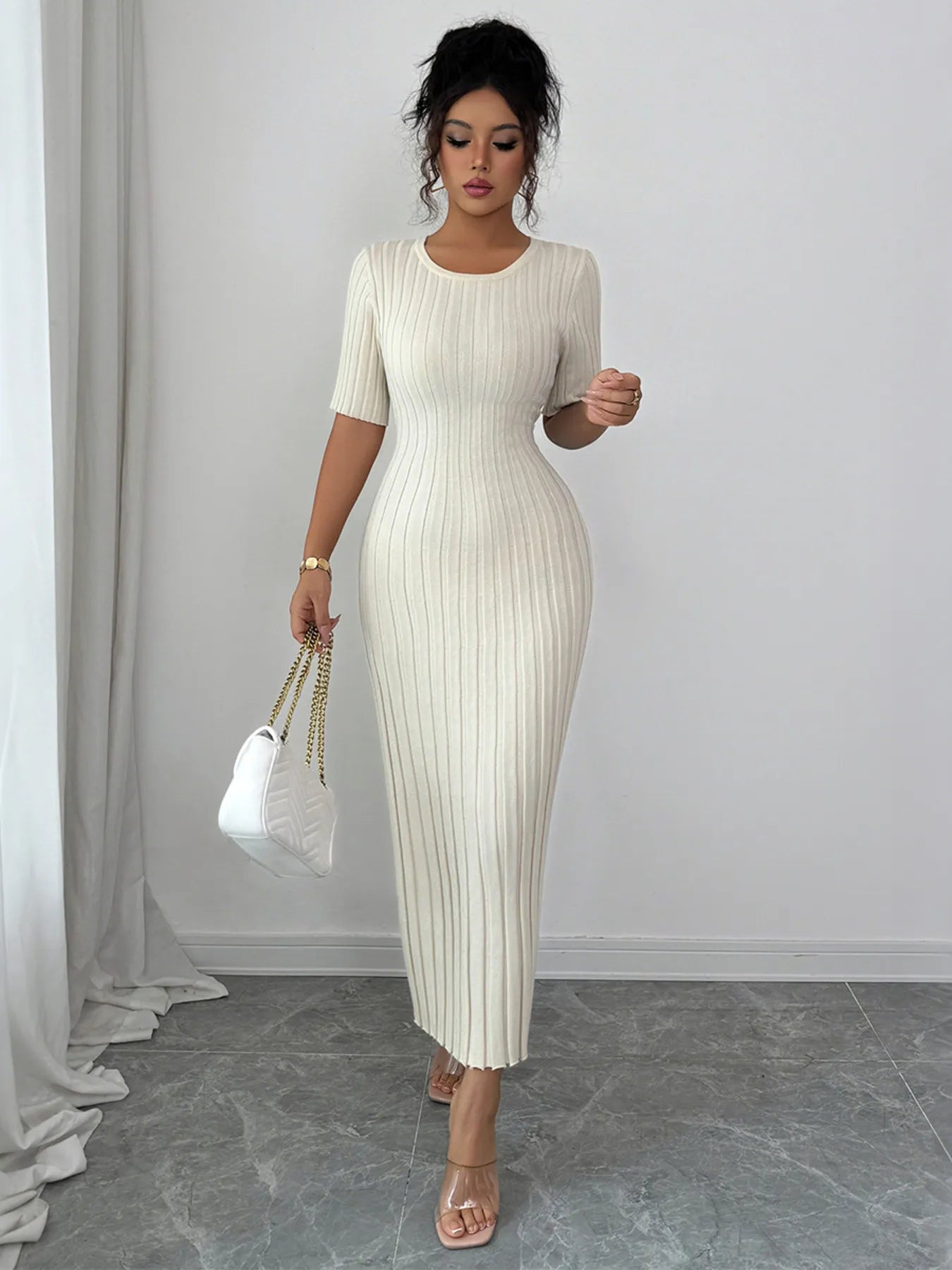 Devine Sweater Dresses Round Neck Short Sleeve Sweater Dress