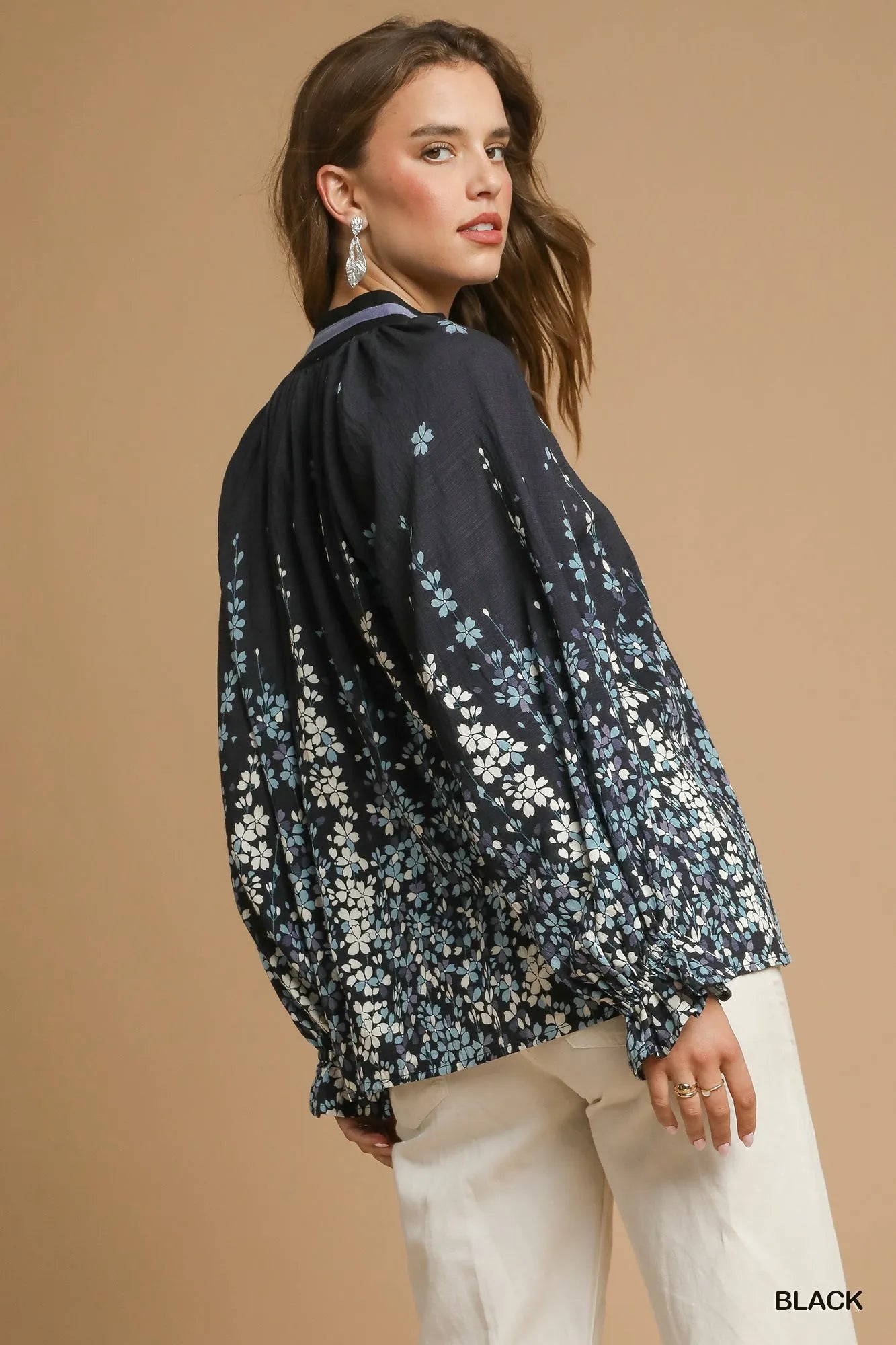 Umgee Full Size Floral Vine Print Blouse with Balloon Sleeves Plus Size - Fashorio