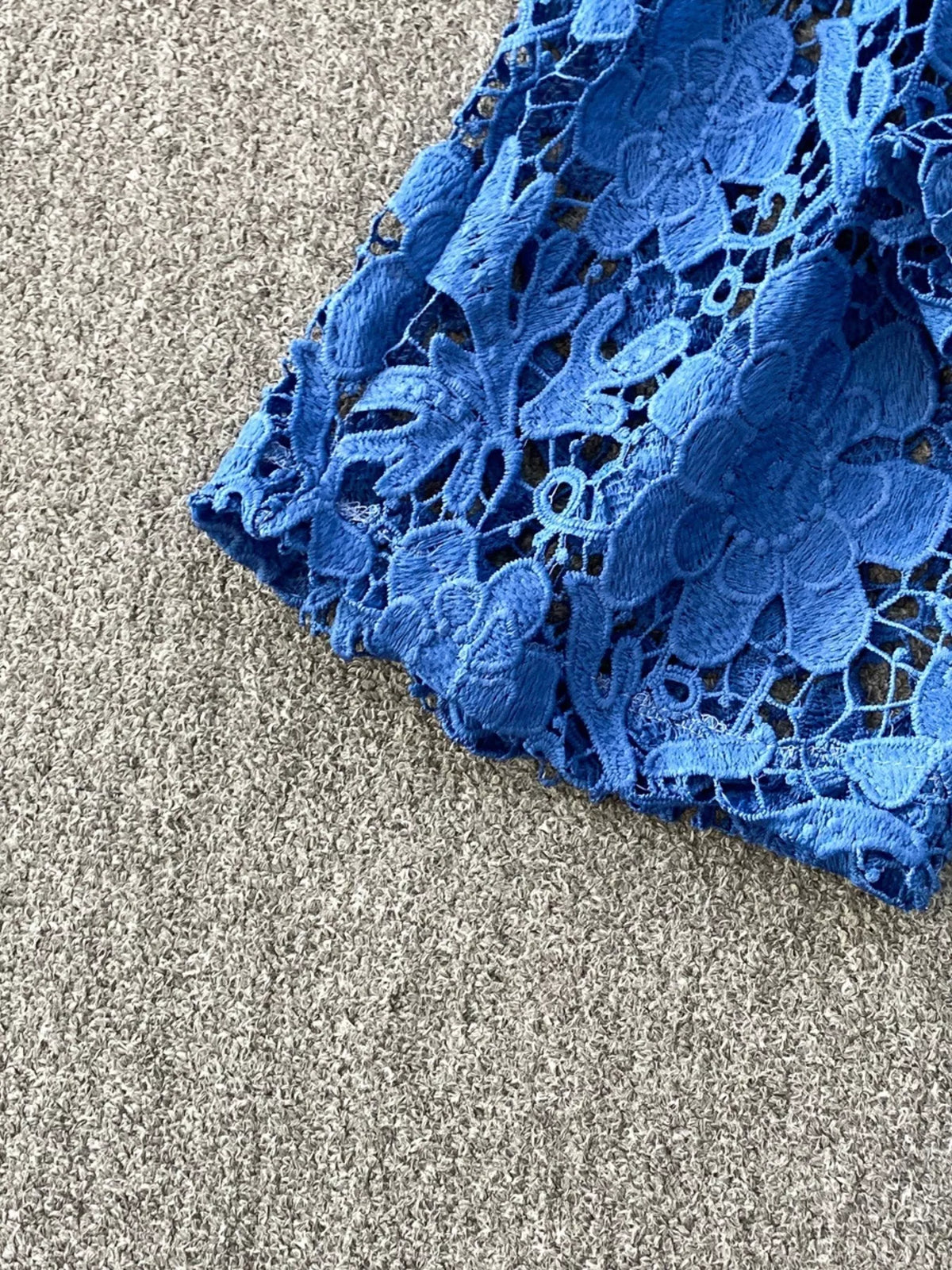 Lace patchwork set fit view
