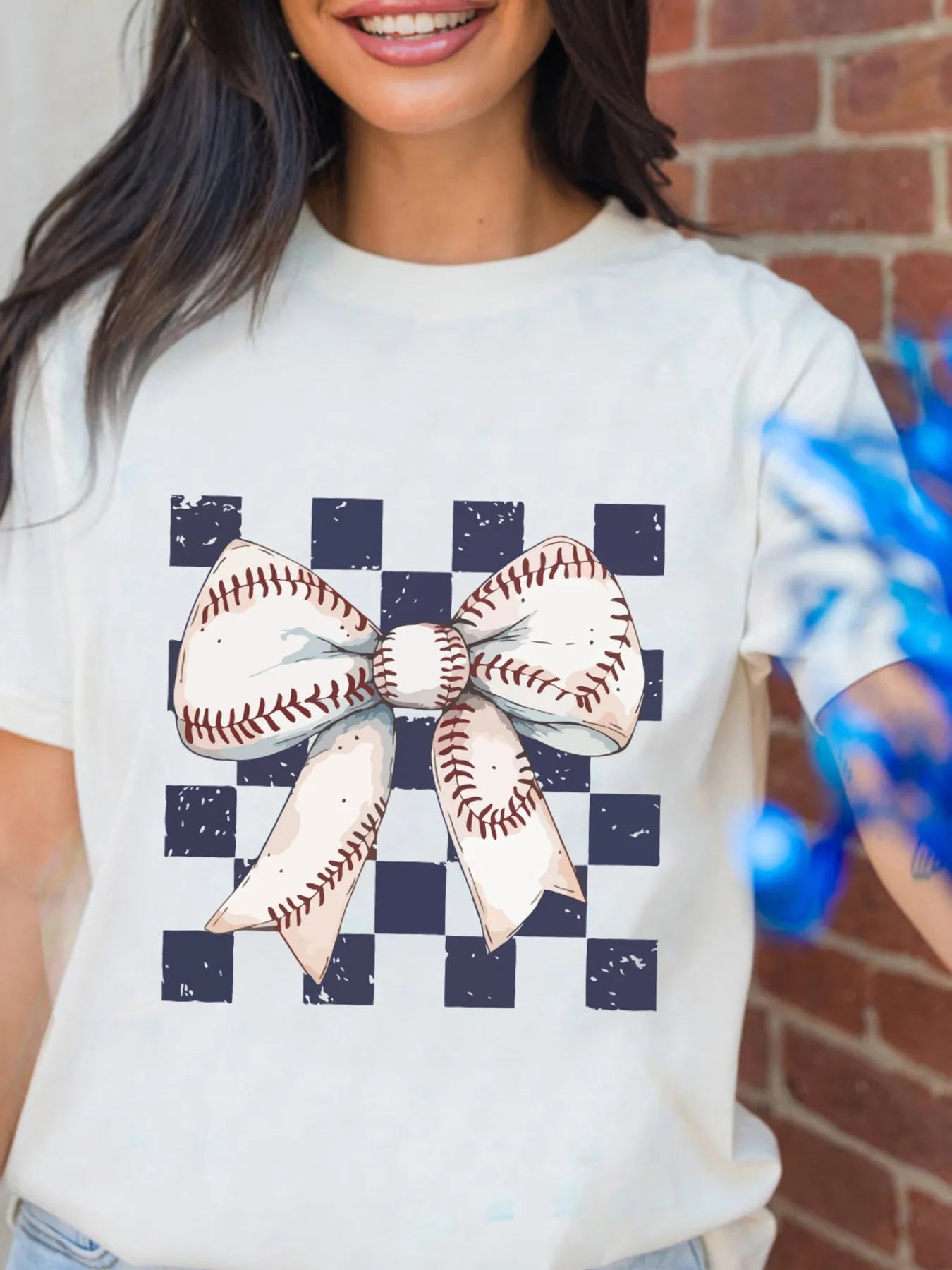 Checkered Bowknot Graphic Crew Neck T Shirt - Fashorio