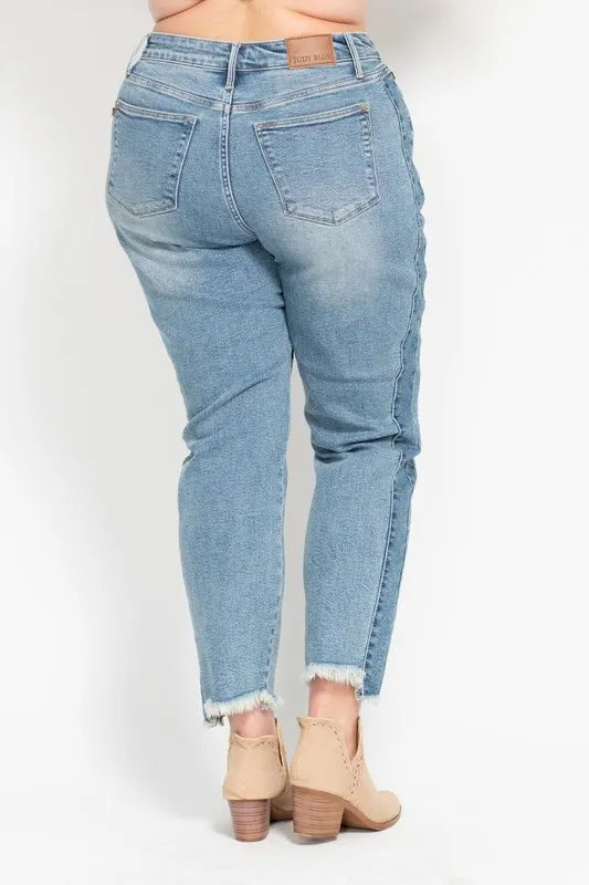 Judy Blue Vintage Wash Side Panel Fray Hem Slim Jeans – Plus Size - Fashorio