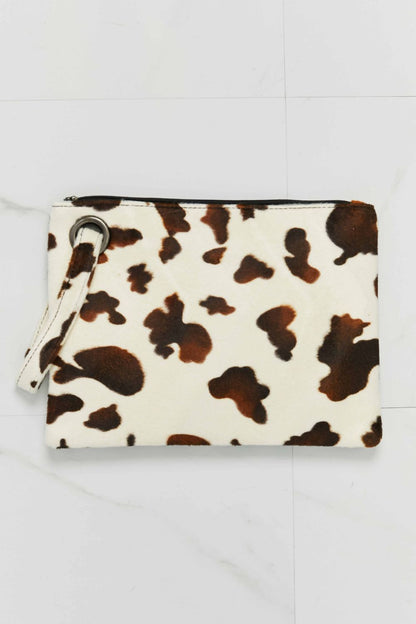 Come Along Animal Print Wristlet Brown Cream One Size - Fashorio