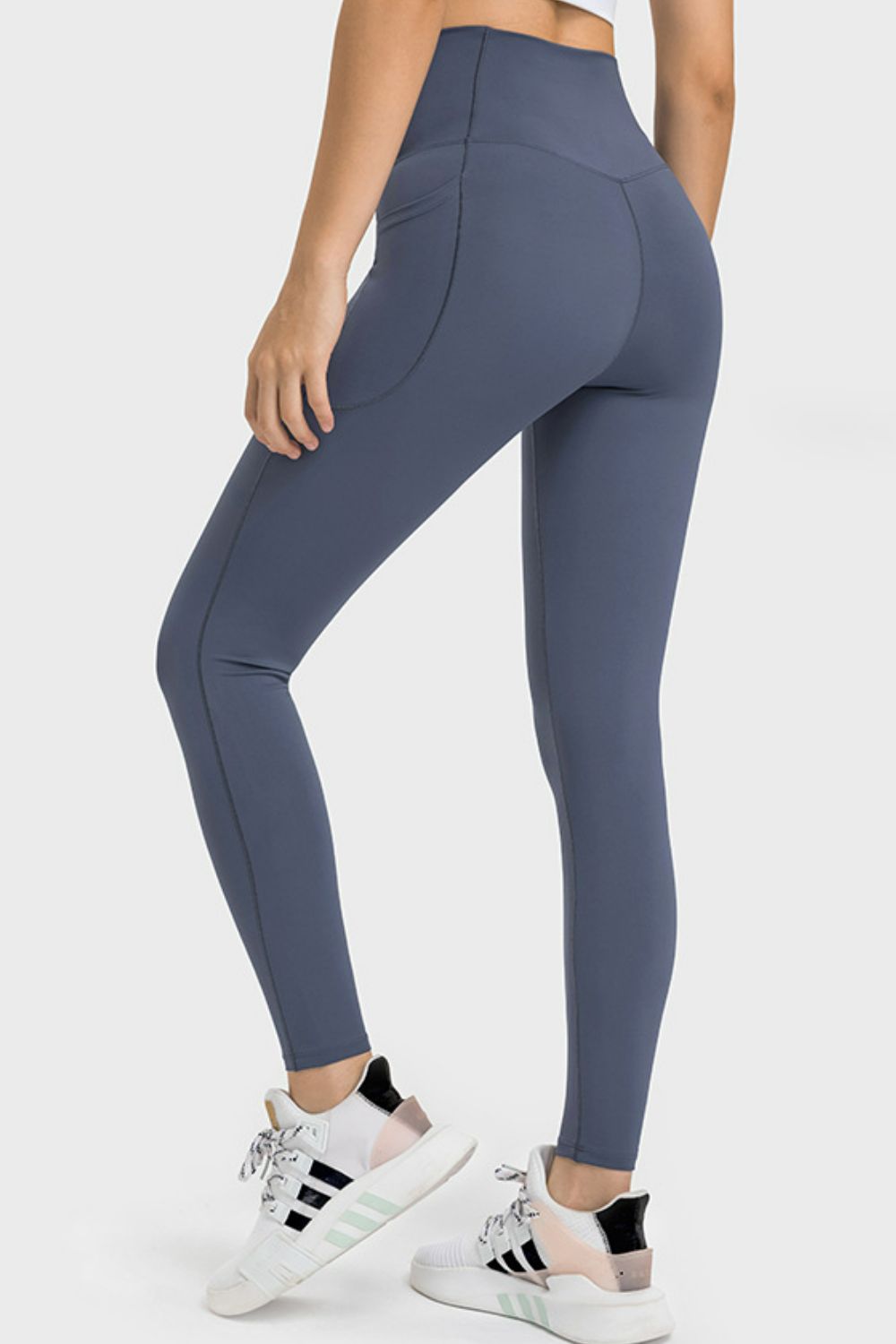V Waist Yoga Leggings with Pockets side view on model