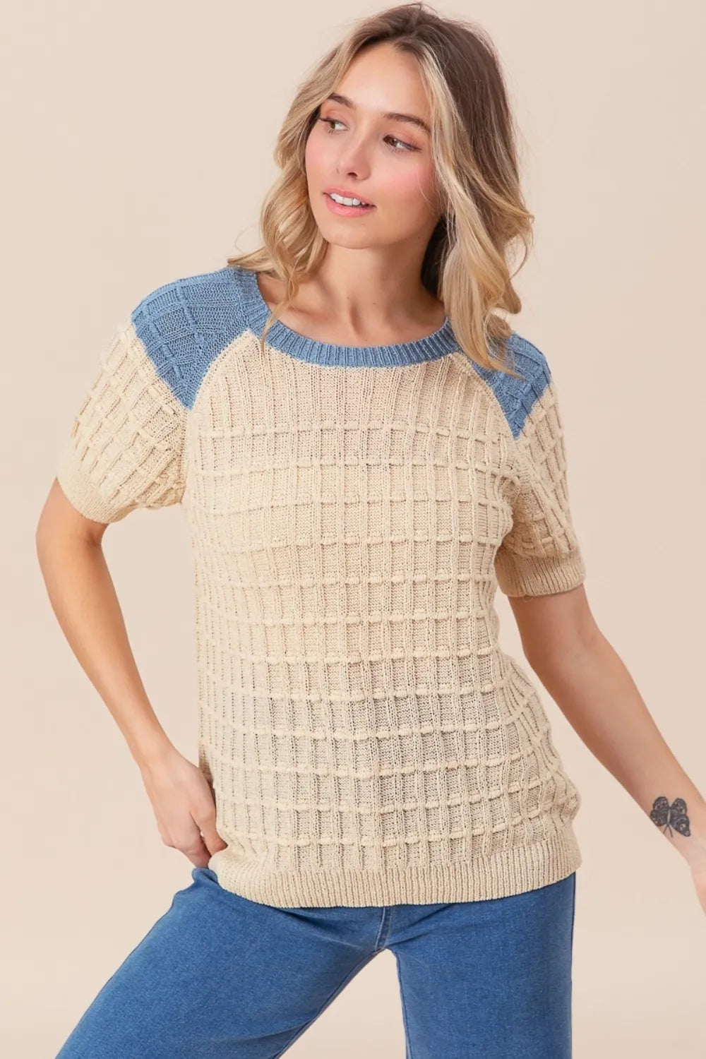 Textured Contrast Short Sleeve Sweater in Oatmeal and Denim side view