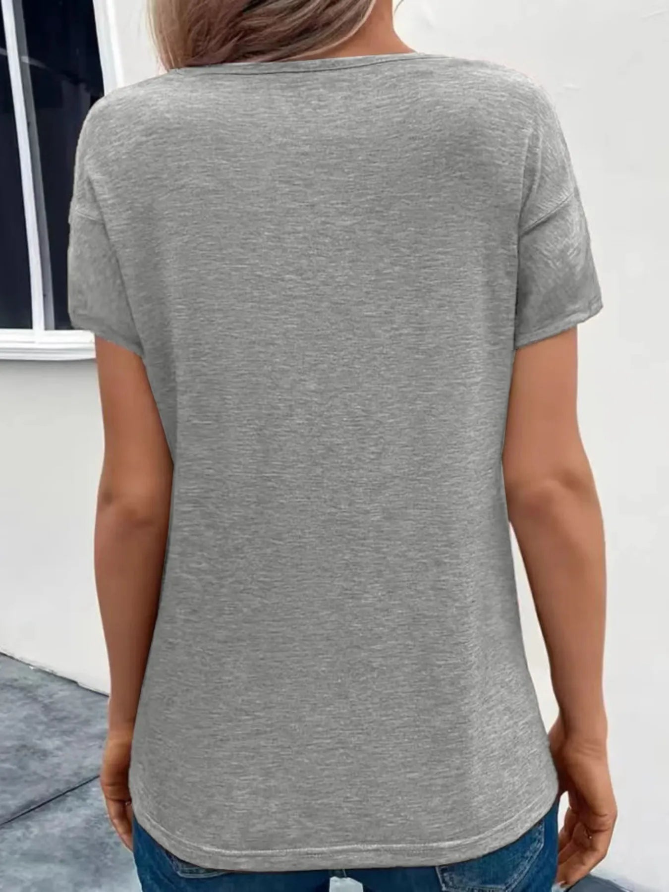 Short Sleeve V-Neck Ruched T-Shirt - Fashorio
