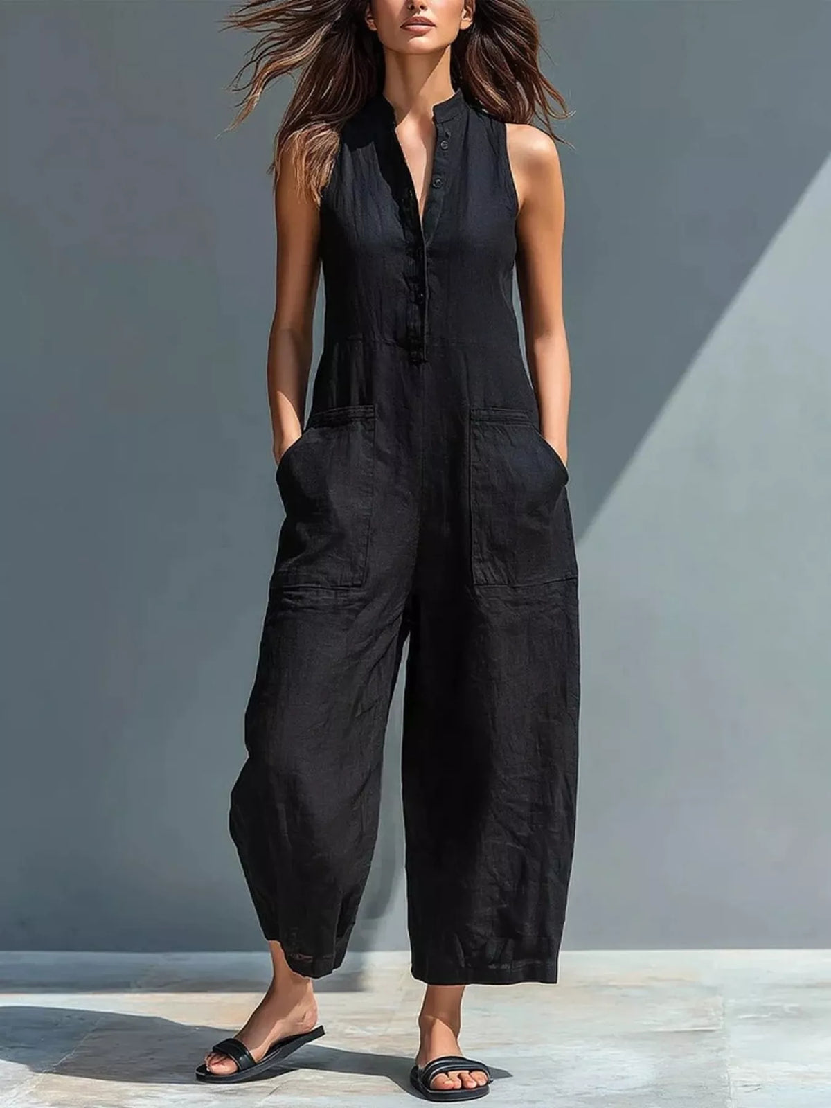 Sleeveless jumpsuit black color