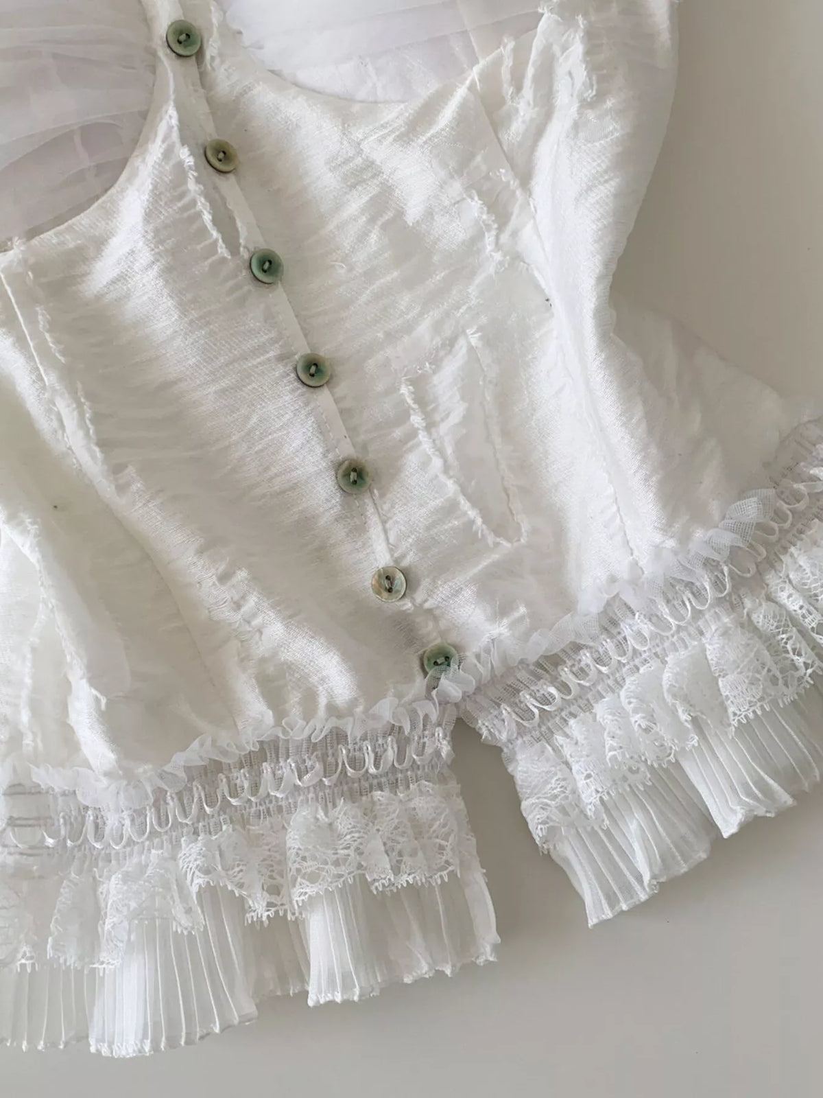 Ruffle tank full outfit