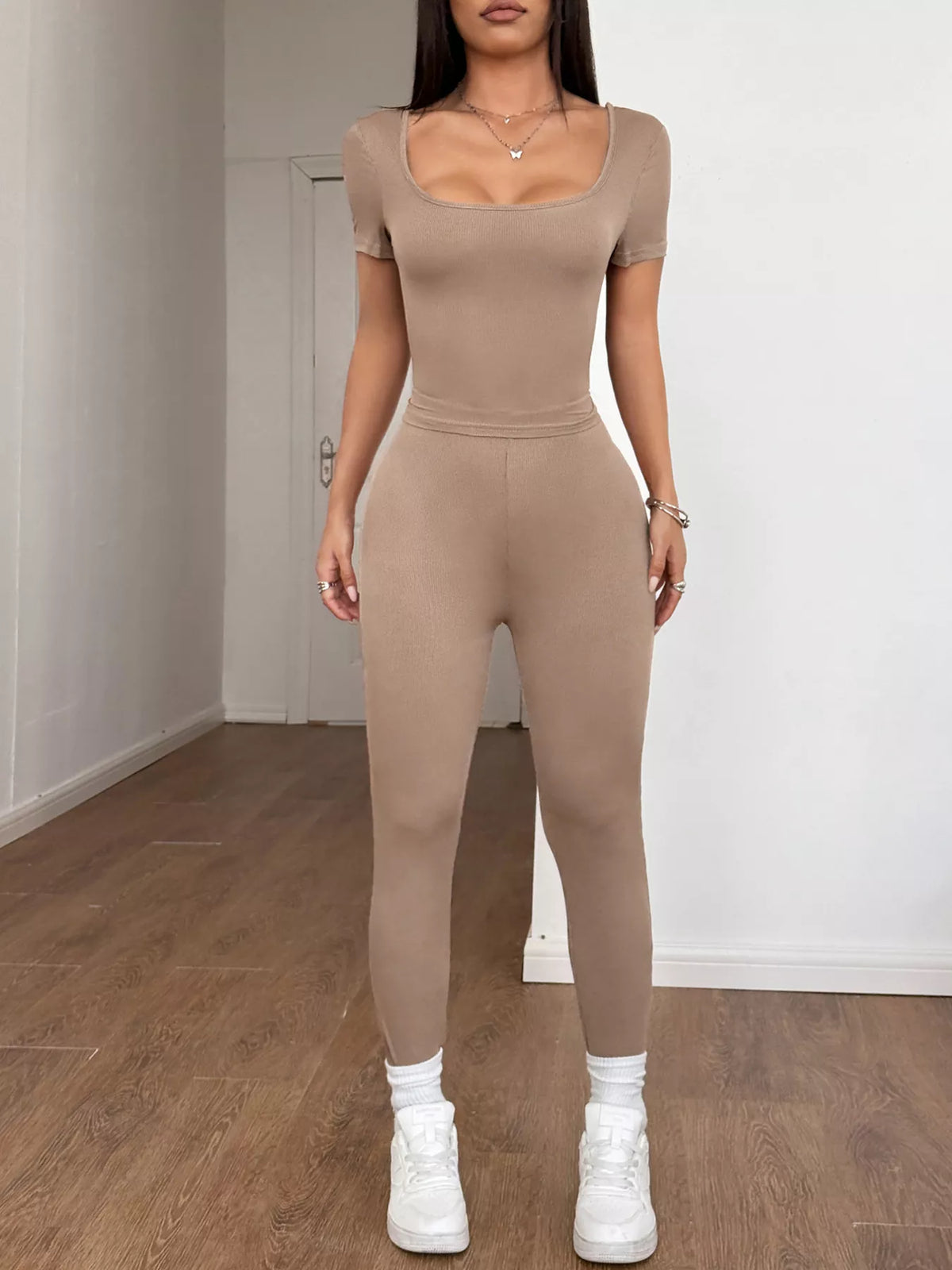 Coordinated top and leggings front view