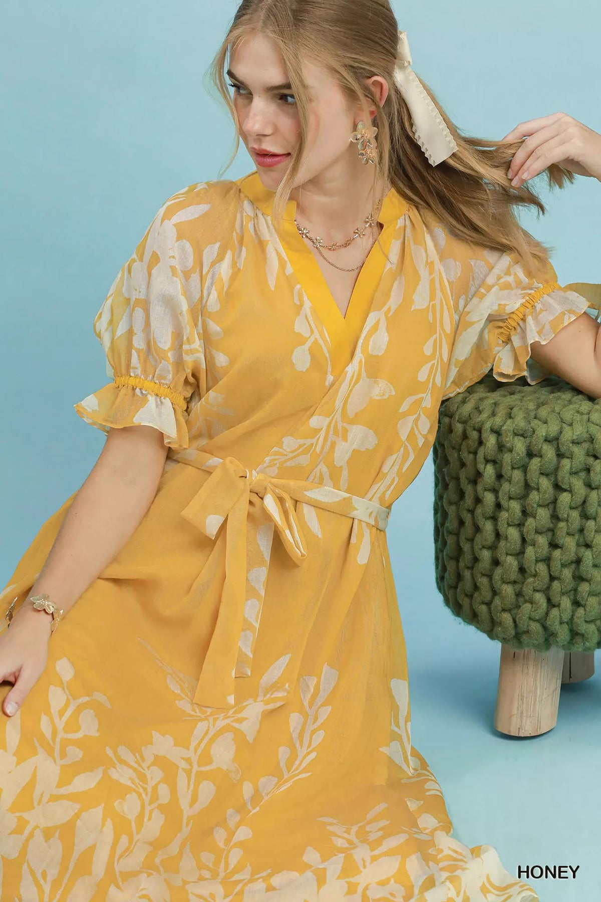 Honey floral midi dress side view with pocket