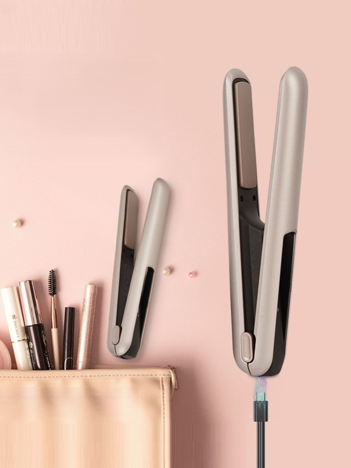Curling iron ceramic barrel close up