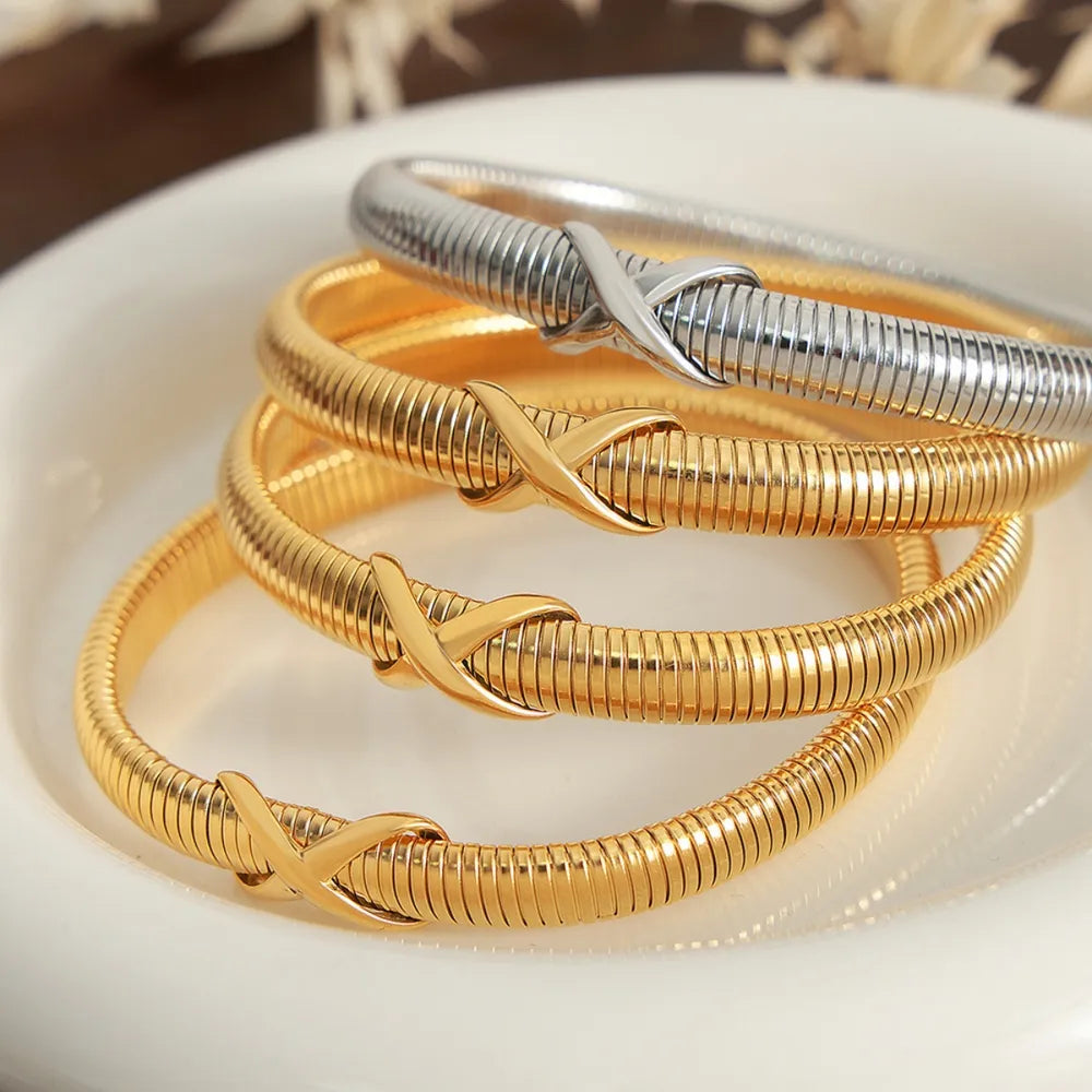 Titanium Steel Spring Shape Bracelet - Fashorio