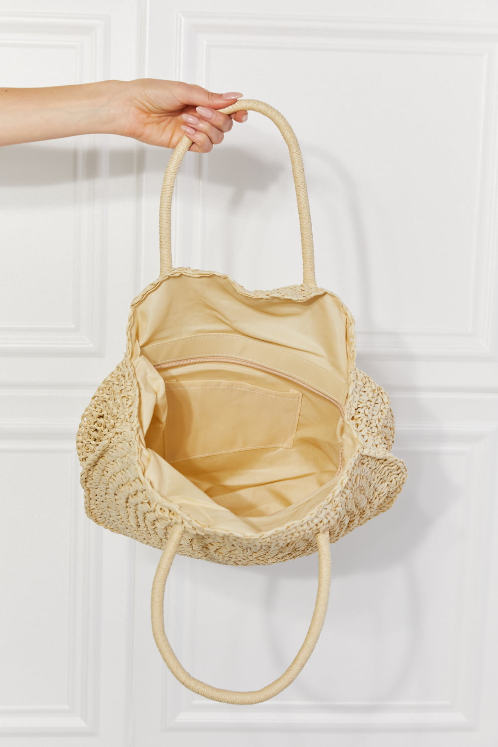 Justin Taylor Beach Date Straw Rattan Handbag in Ivory - Fashorio