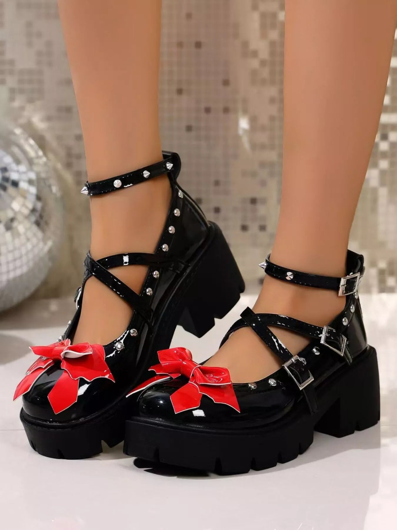 Bow Round Toe Block Heels Pumps - Fashorio