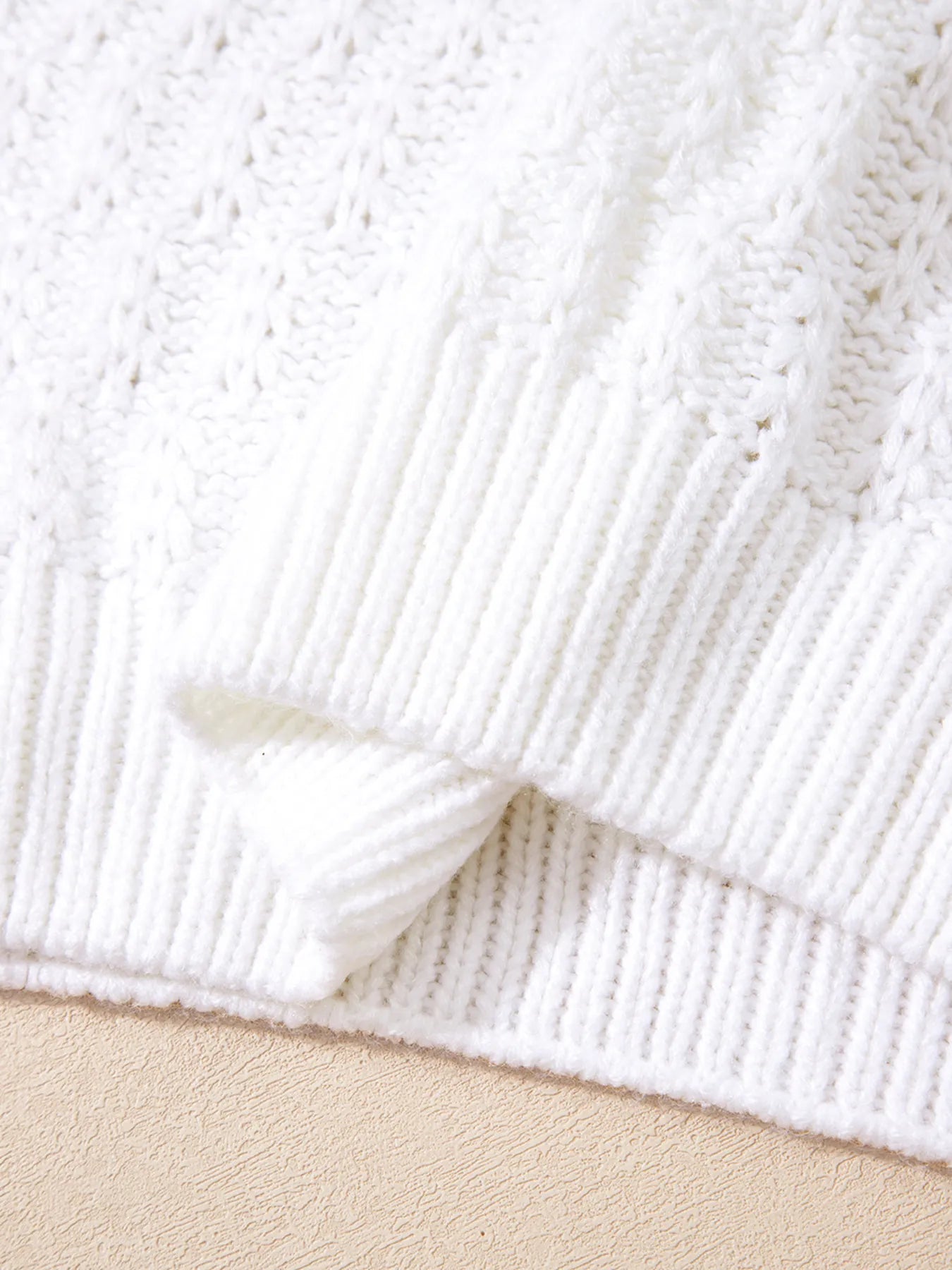 Textured Knit Ribbed Edge V Neck Loose Sweater - Fashorio