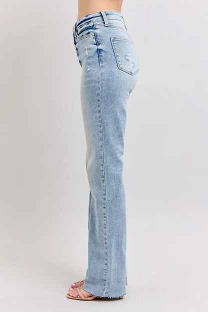 Judy Blue Full Size Mid Rise Light Wash Dad Jeans Plus Size - Fashorio