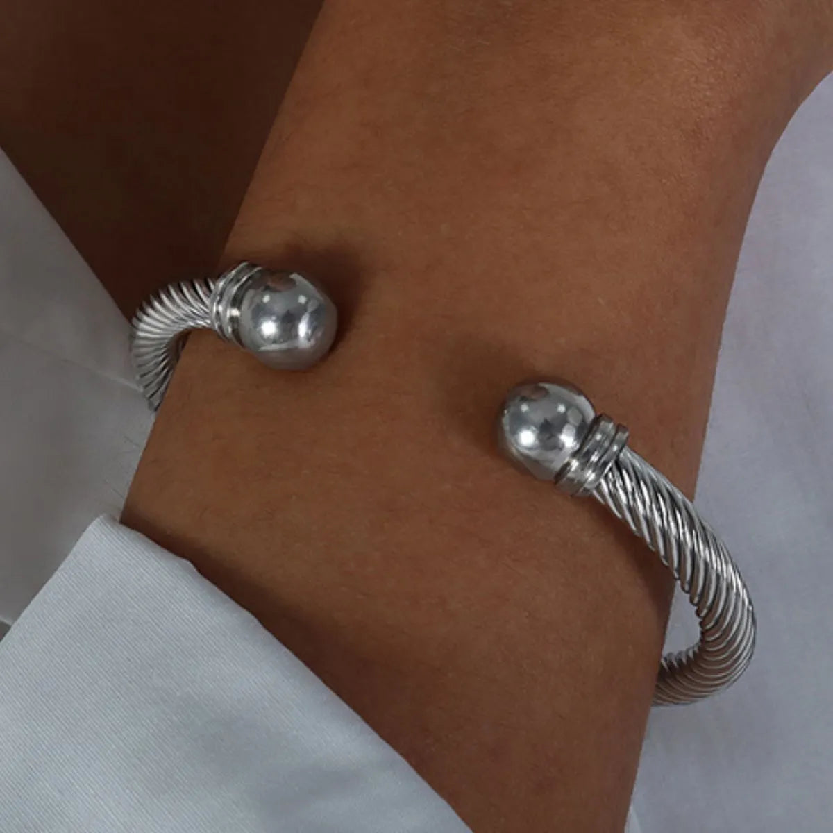 Stainless Steel Twisted Cable Cuff Bracelet - Fashorio
