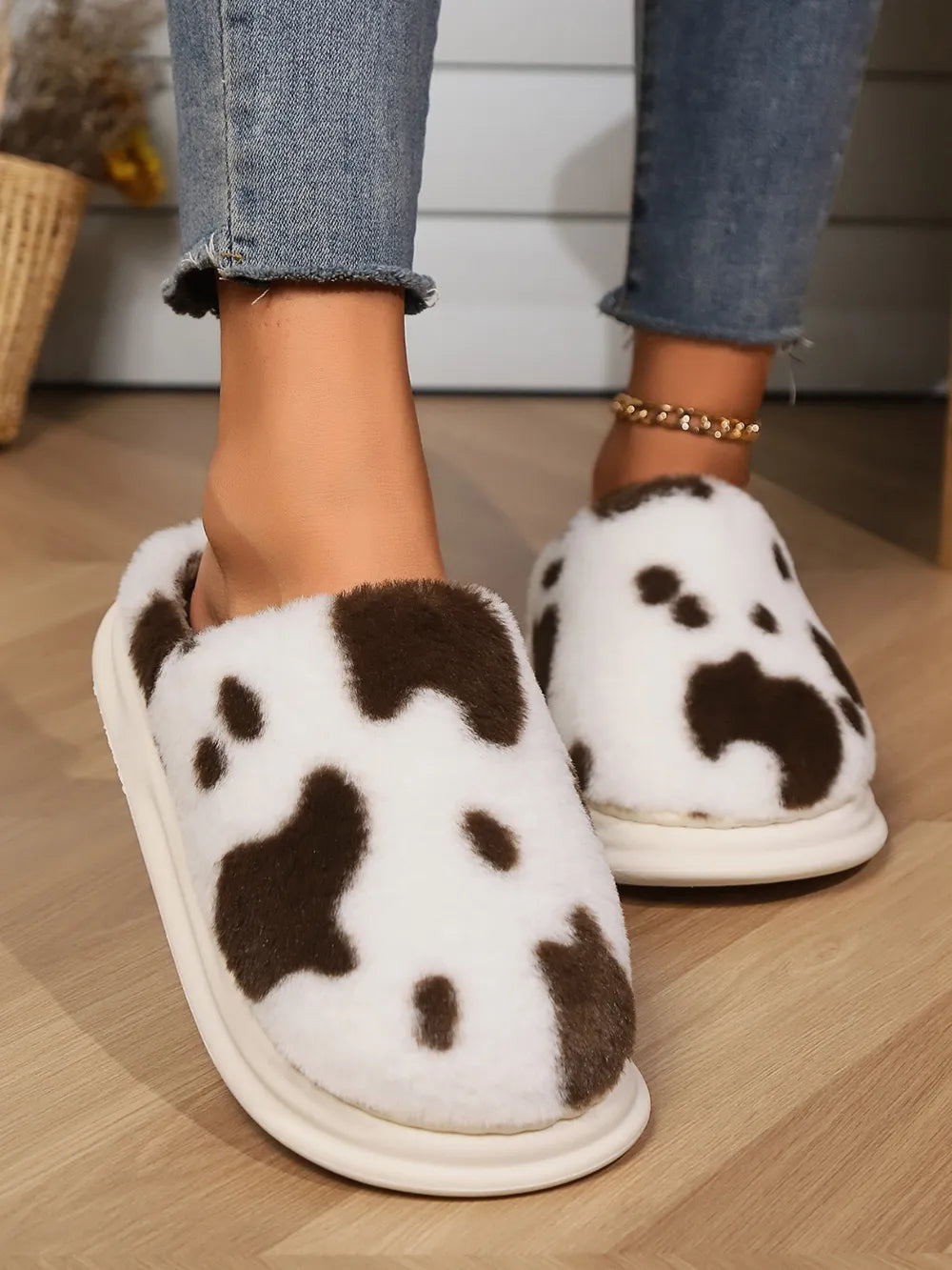 Animal Print Faux Fur Slippers - Fashorio