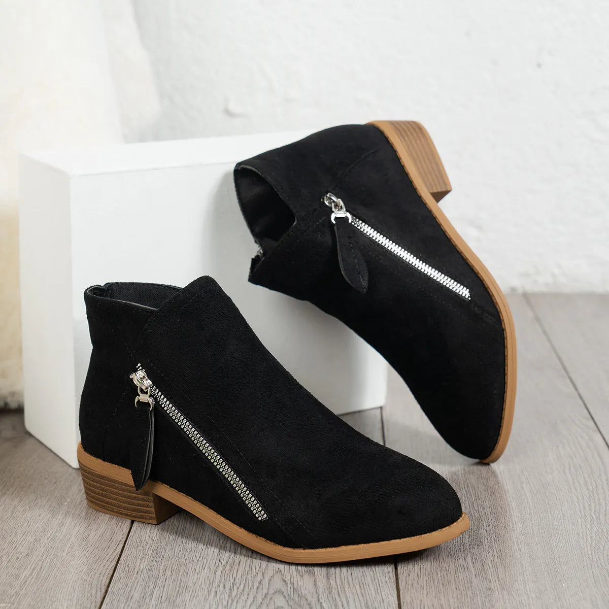 Side Zip Ankle Boots with Block Heel Black - Fashorio