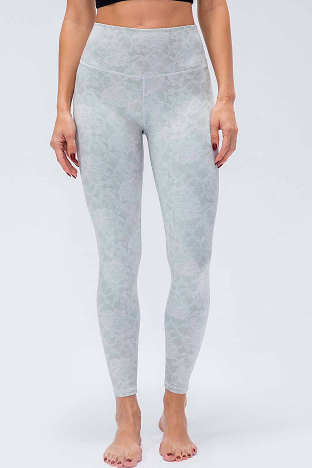 wide waistband slim fit active leggings fabric and knit detail