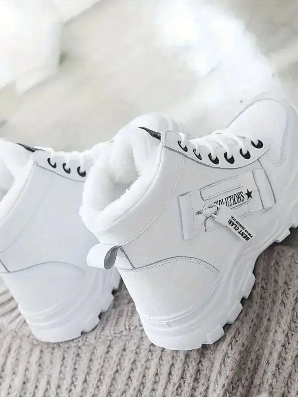 Decorative zipper round toe platform boots standing pair