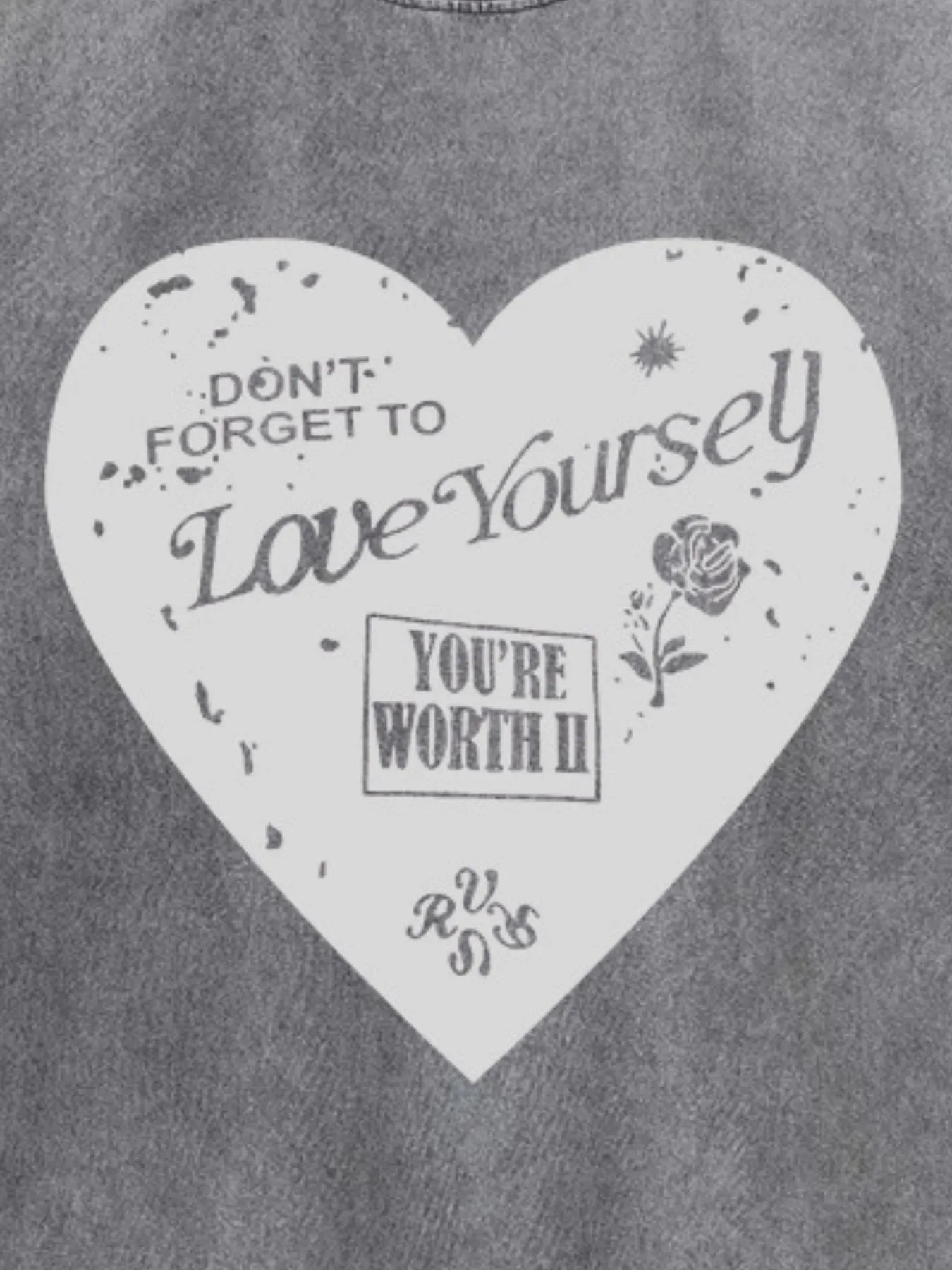 Heart Round Neck Short Sleeve T-Shirt - Fashorio