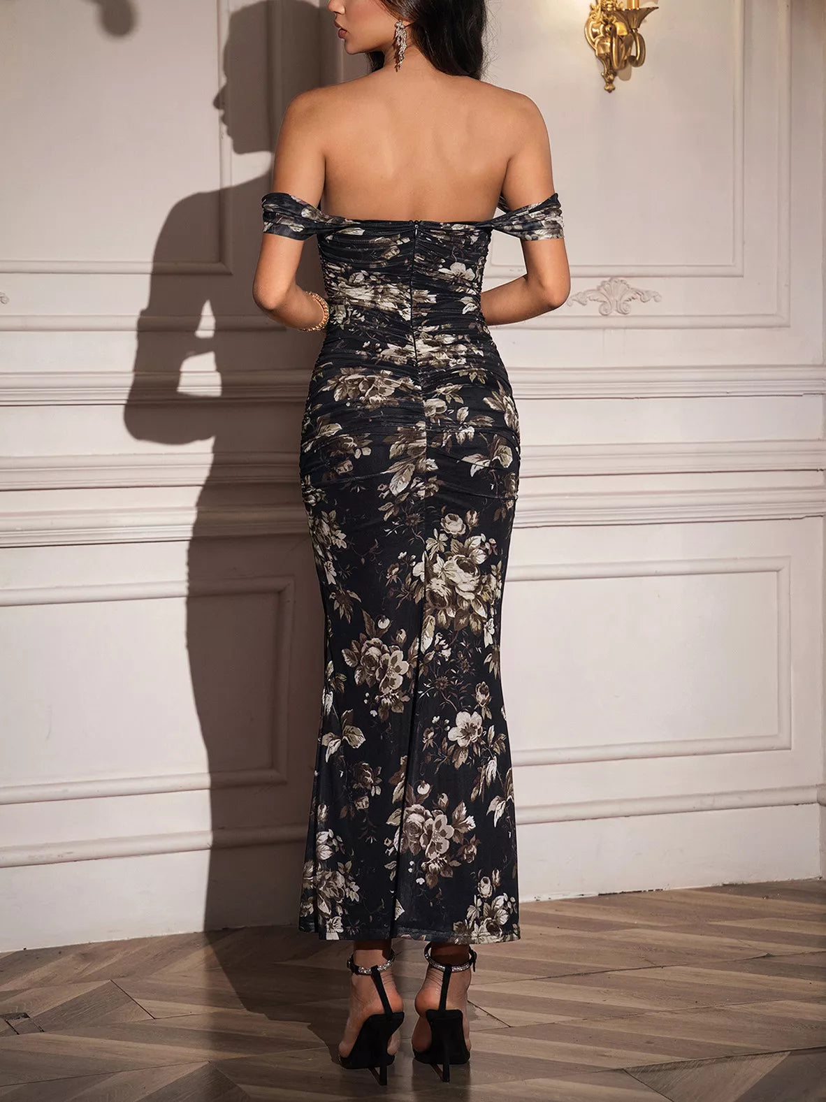 Fabric and floral detail on the mermaid dress
