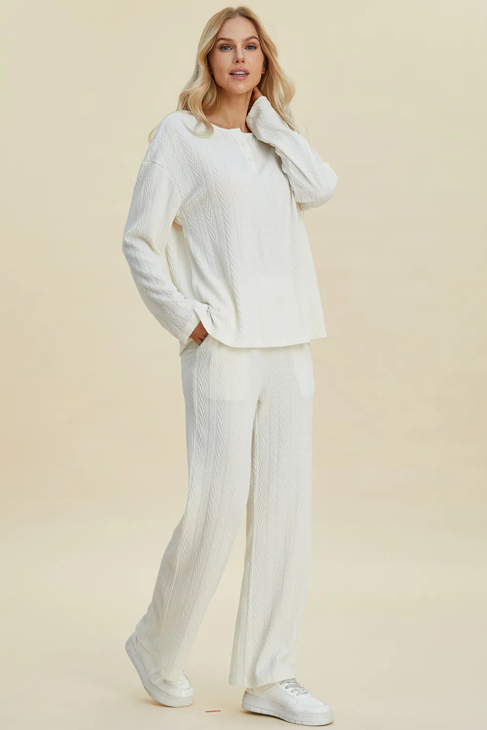Full length view of the knit set with pants