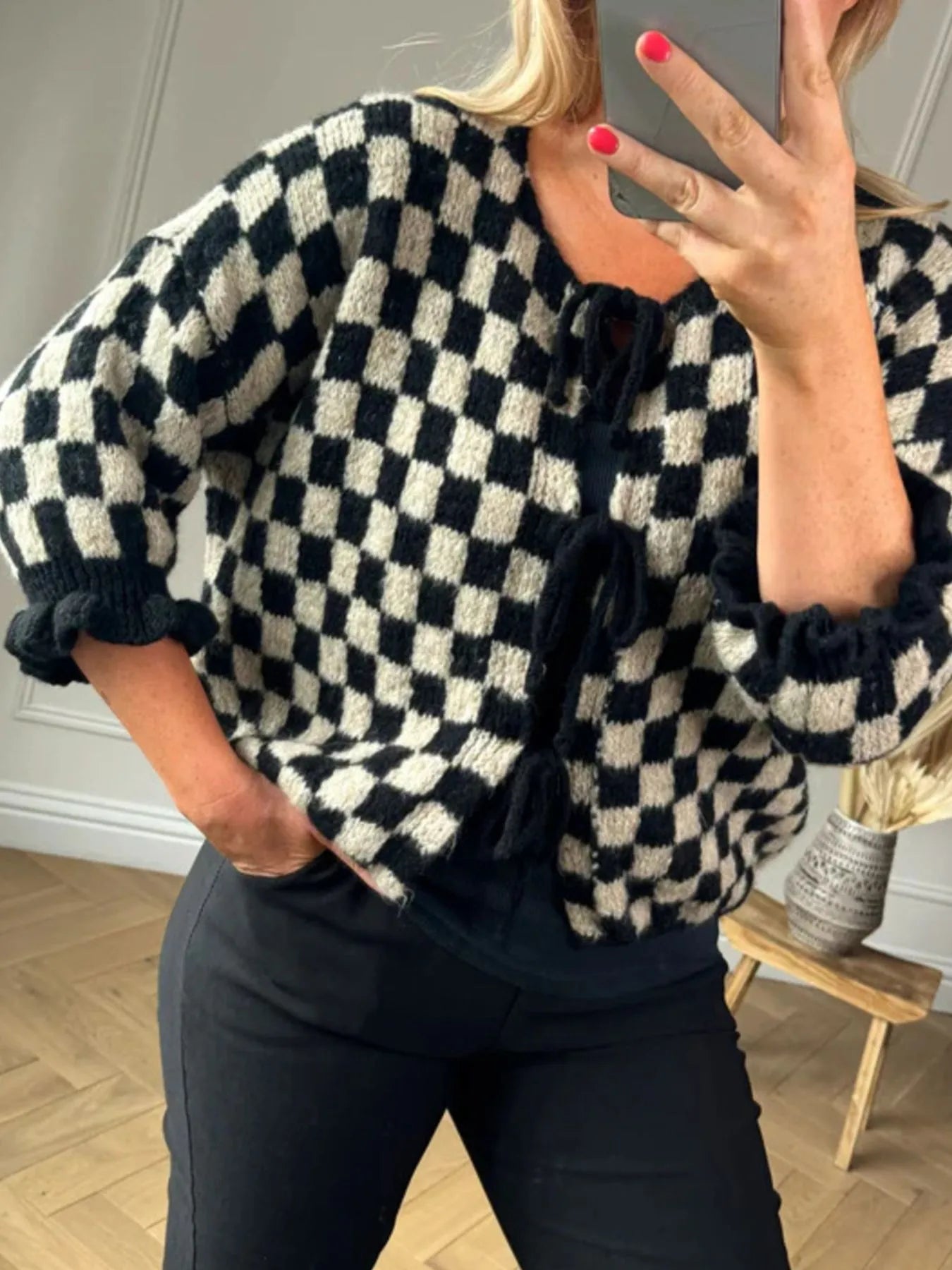 Checkered Tie-Front Knit Cardigan Black - Fashorio