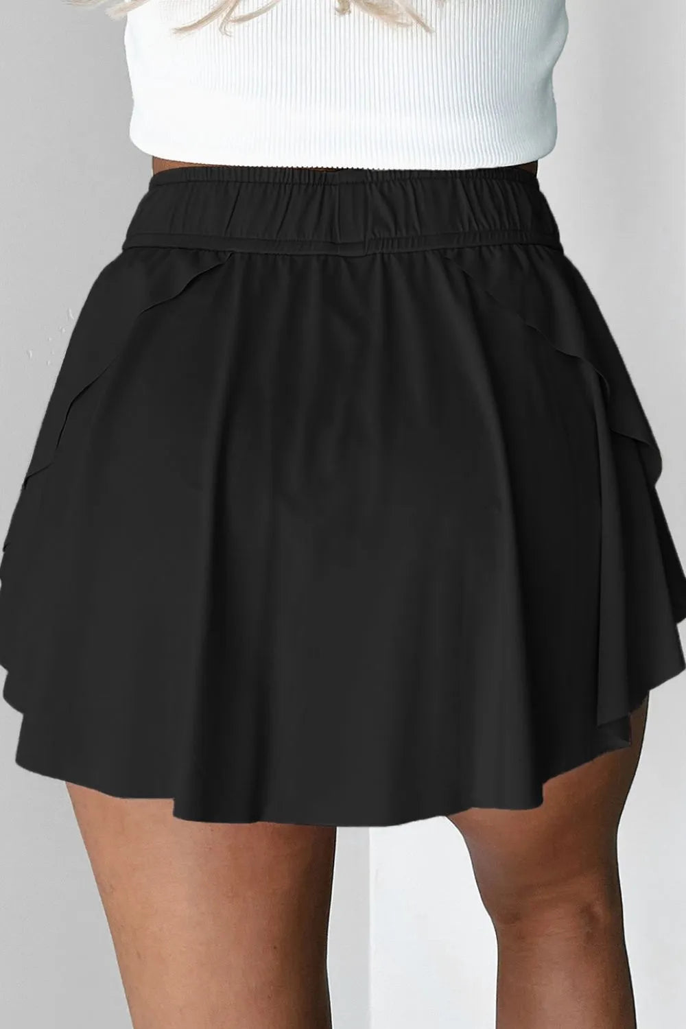 Drawstring active skort fabric detail