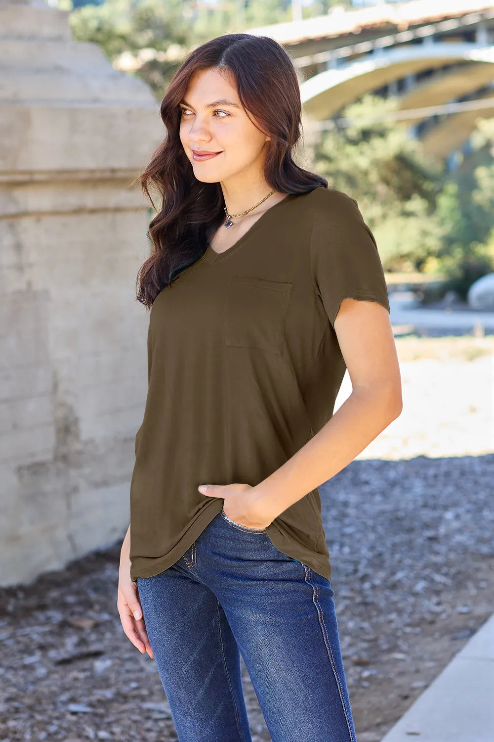 V neck pocket tee pocket detail