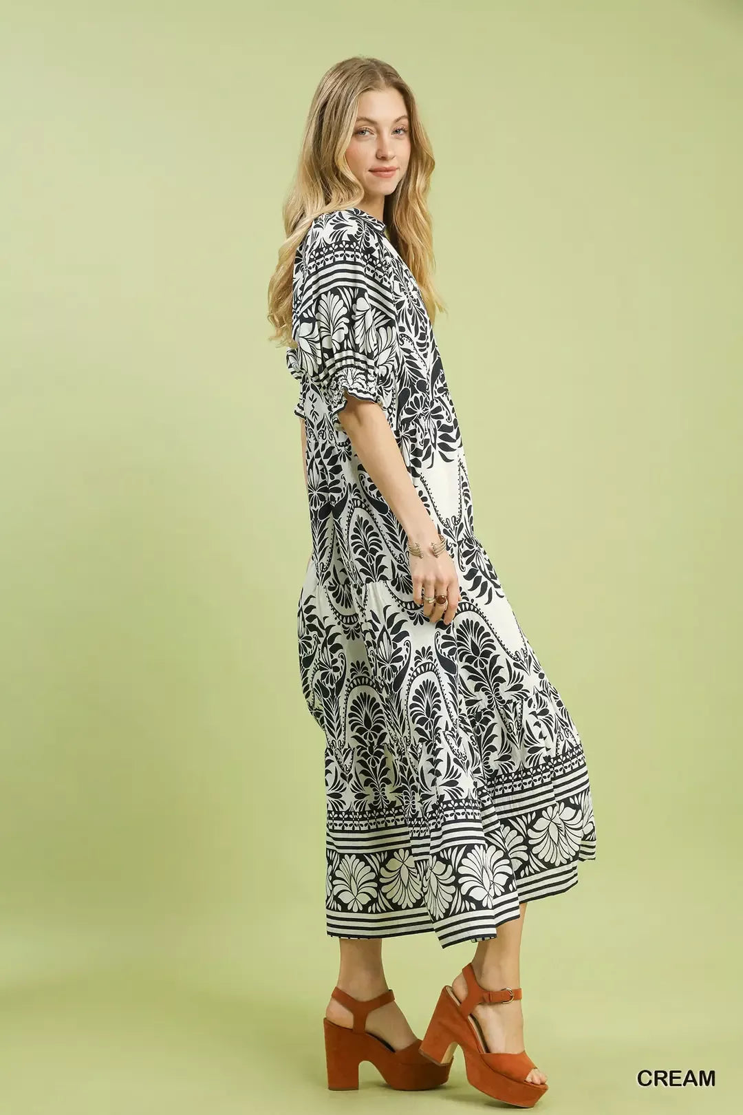Two tone Border Print Midi Dress side view