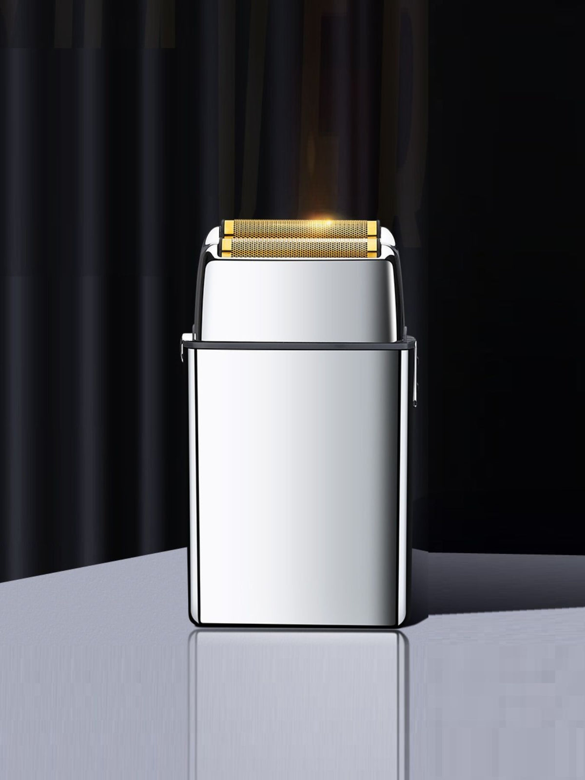 Black mini foil shaver