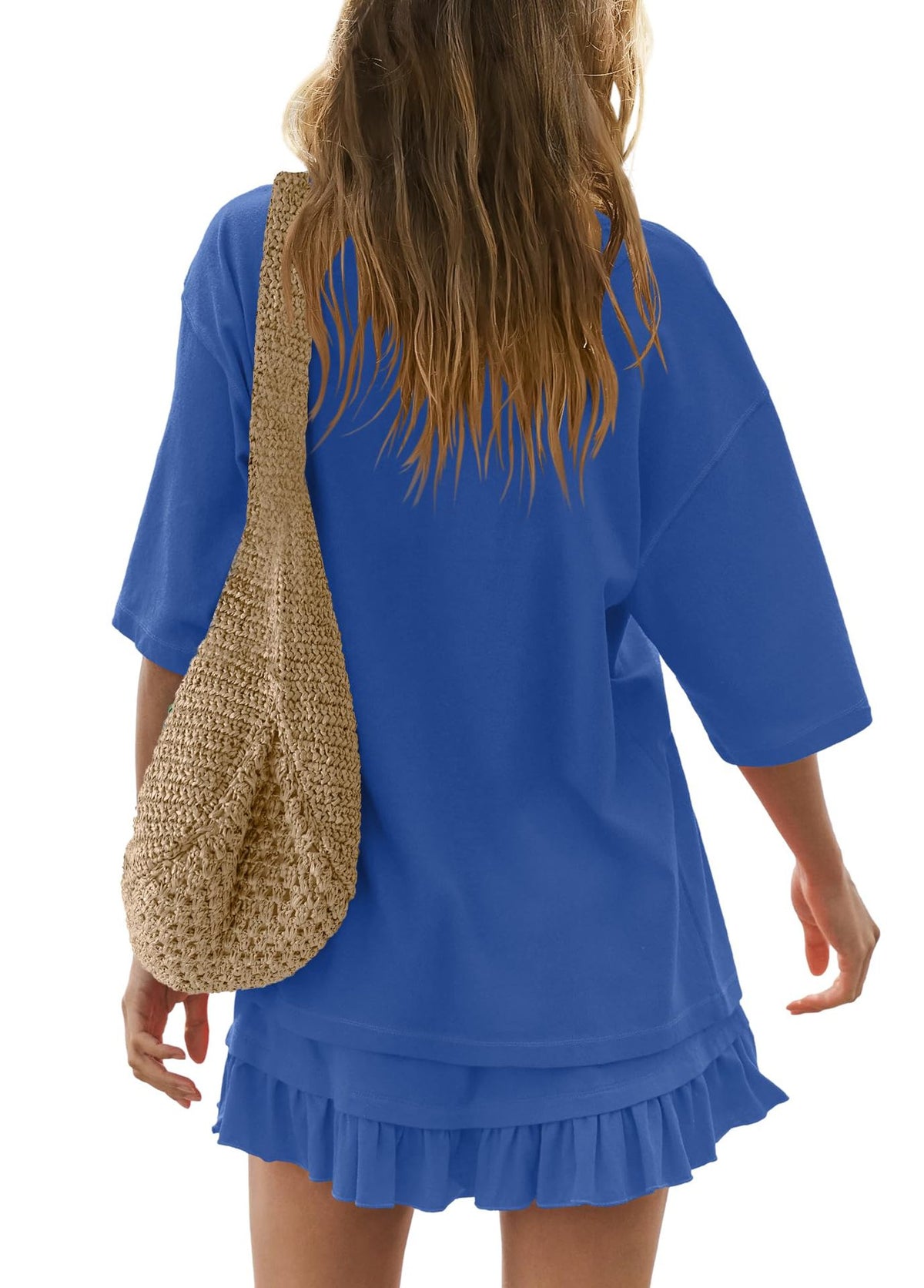 Round neck half sleeve tee detail