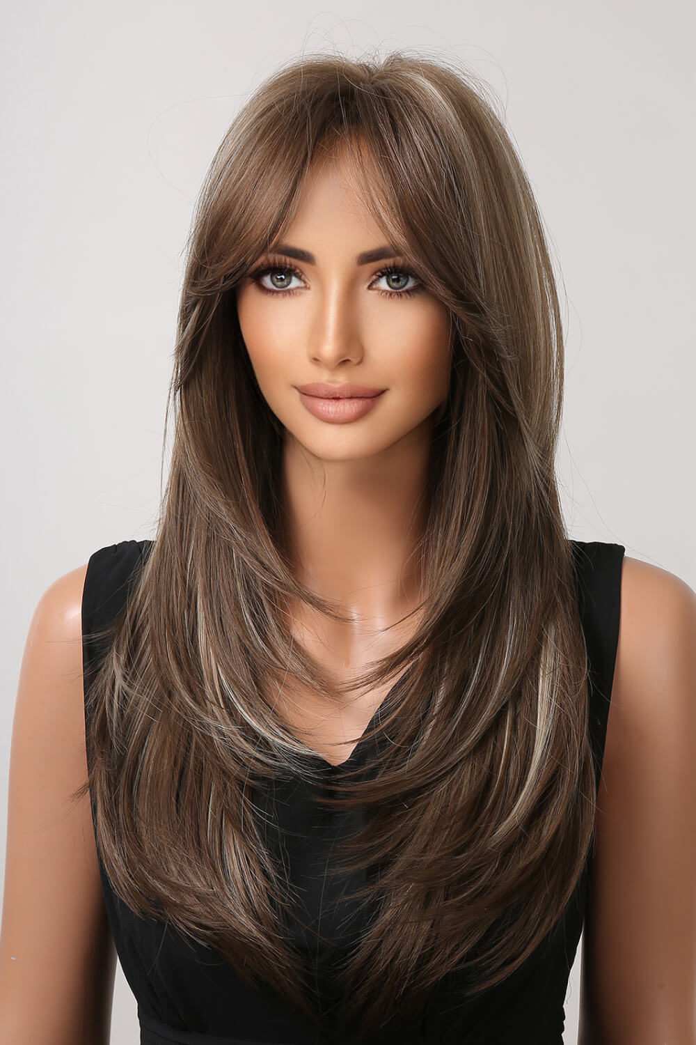 Straight wig back showing length