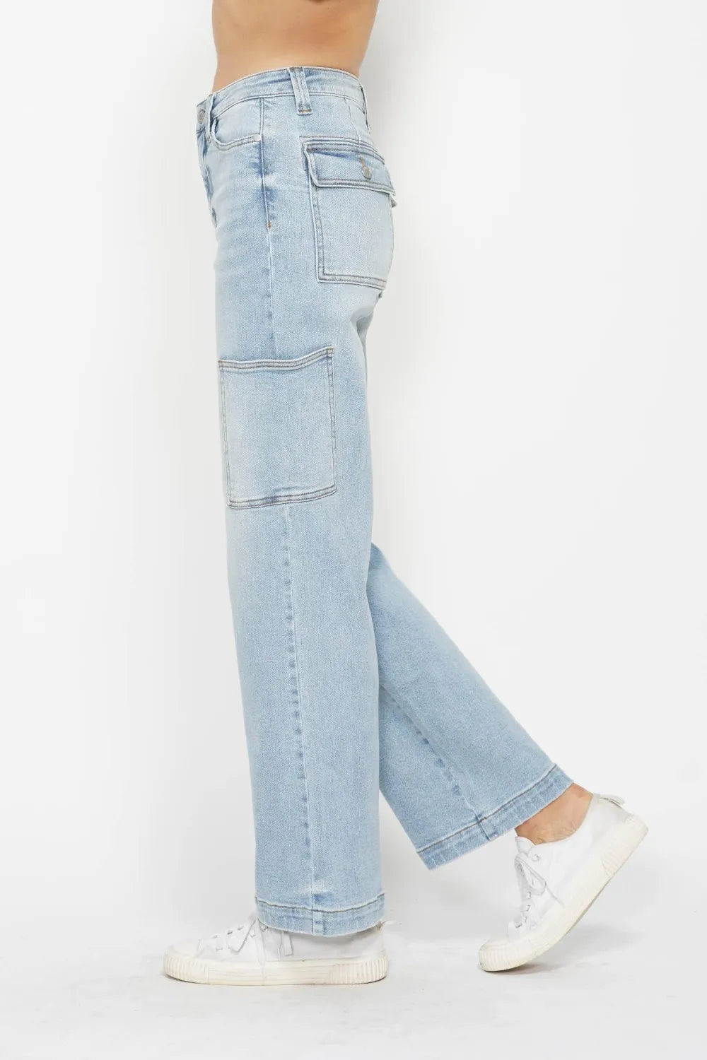 Back view of the light wash high waist cargo jeans