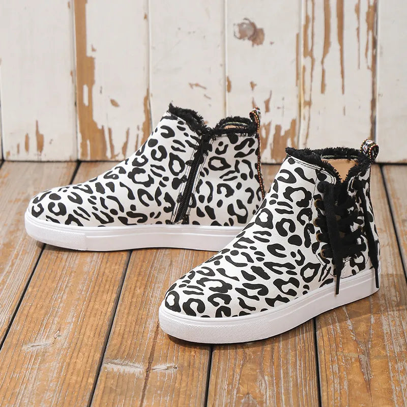 Lace Up Round Toe Canvas Boots with Side Zip heel and sole detail