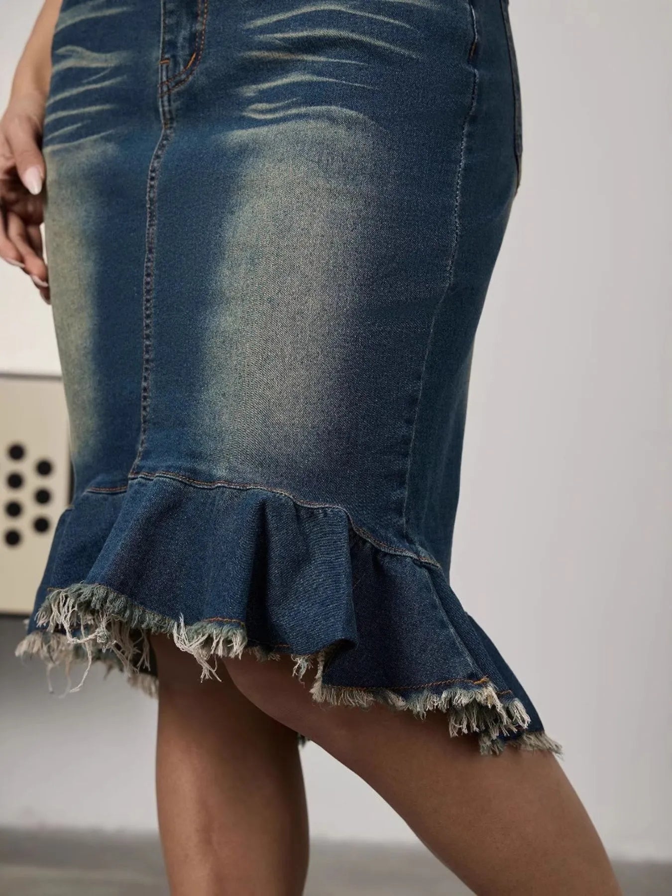 Raw Hem Mermaid Denim Skirt - Fashorio