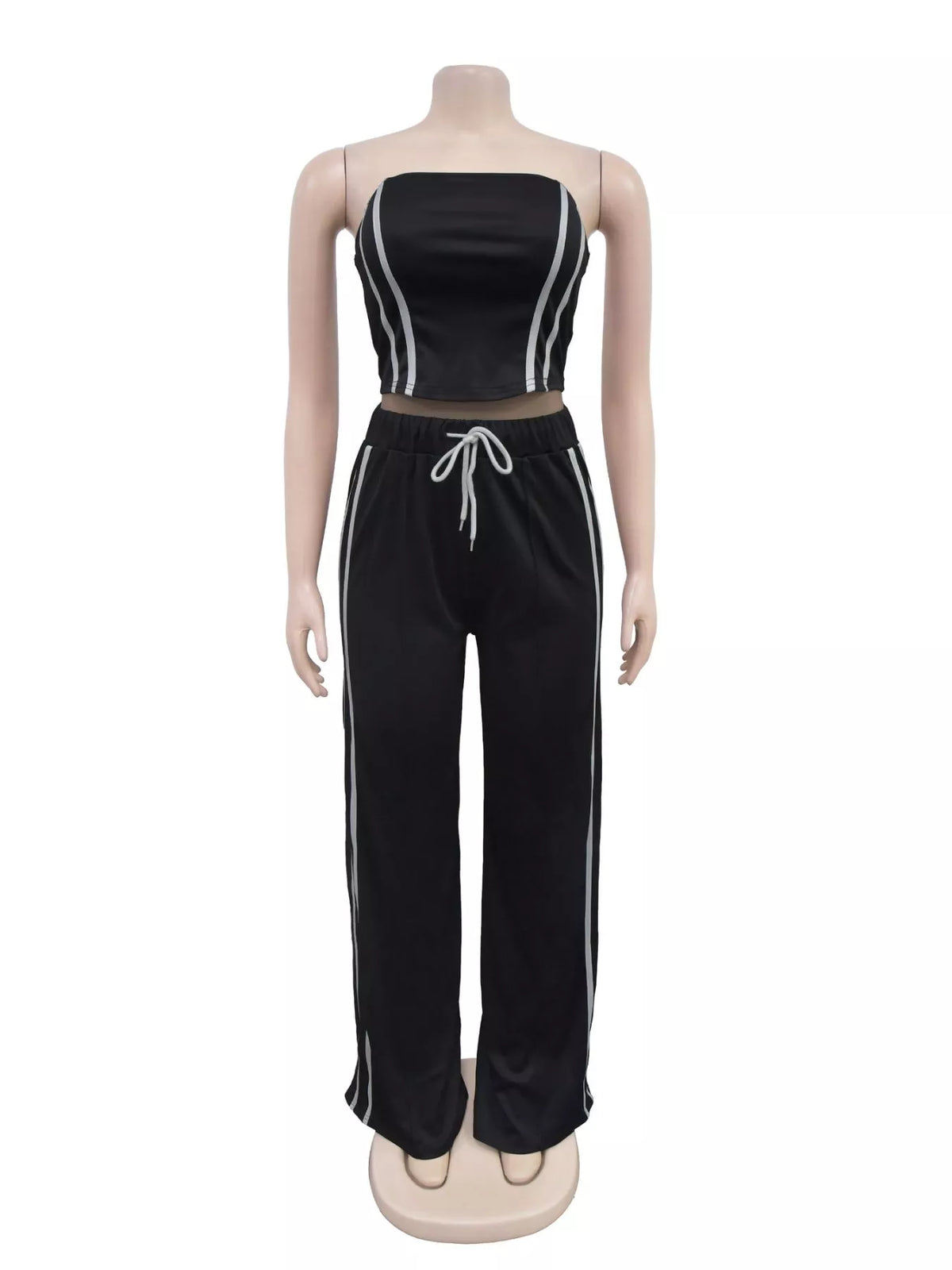 Strapless two piece set styling