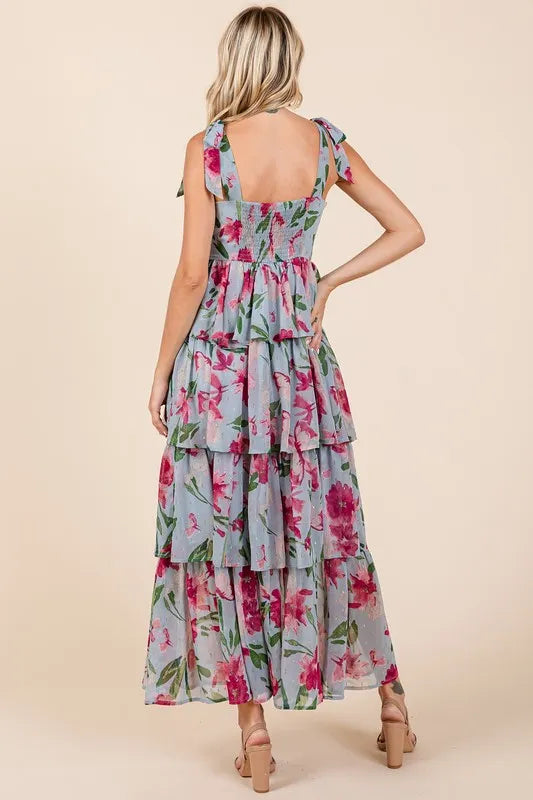 Sweetheart neckline floral maxi dress detail