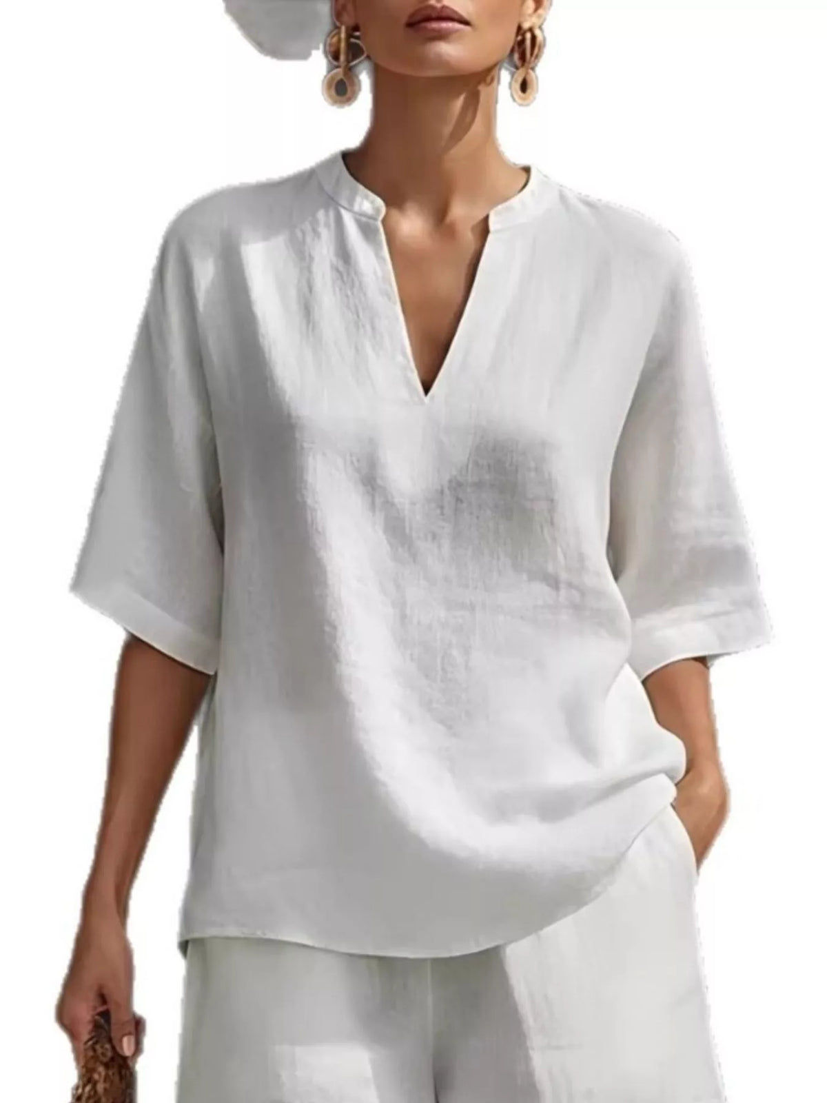 Notched neckline top detail